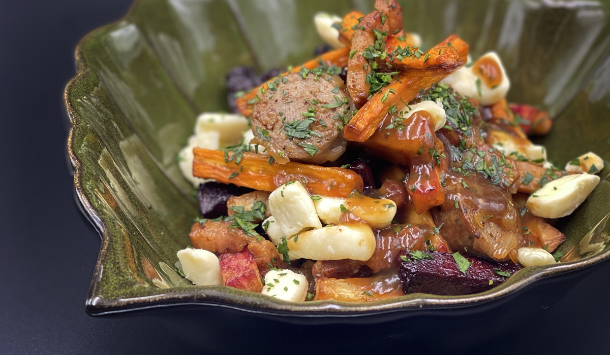 Poutine aux légumes racines